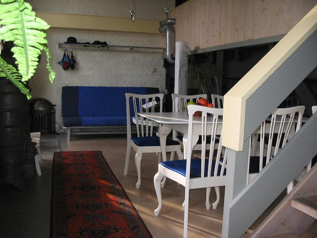 B&B De Turffabriek Griendtsveen Ruang foto