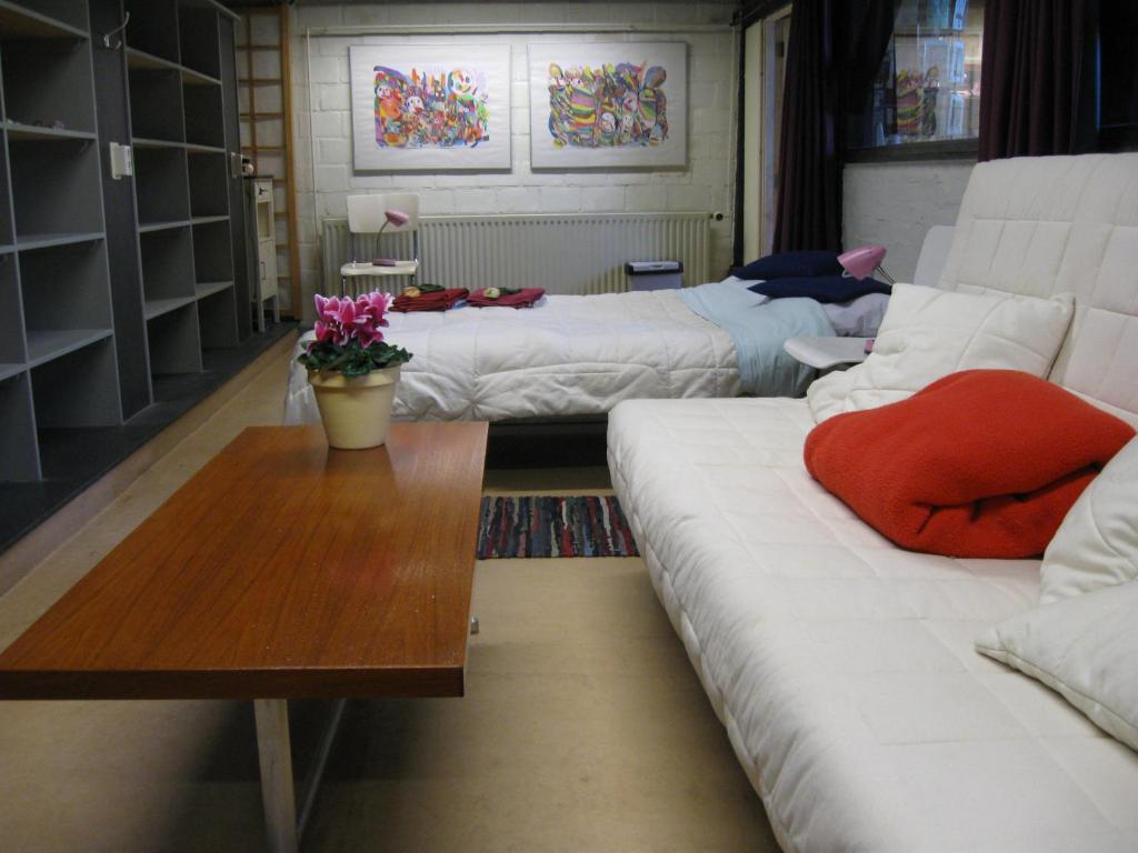 B&B De Turffabriek Griendtsveen Ruang foto