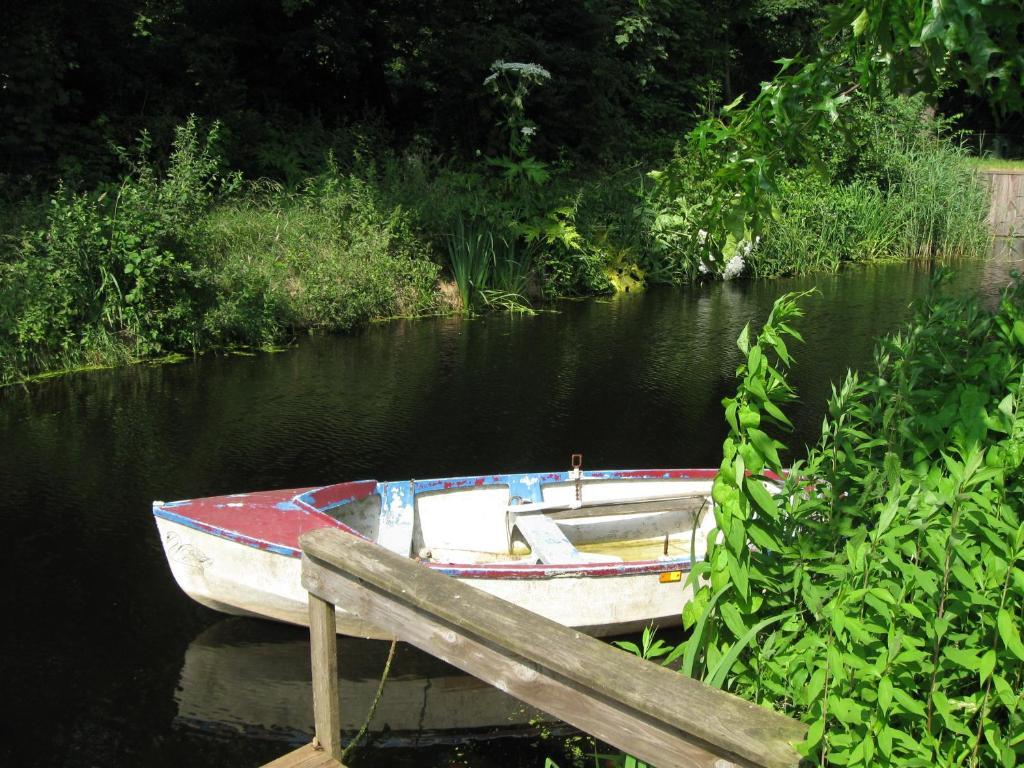 B&B De Turffabriek Griendtsveen Bagian luar foto